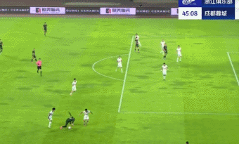  关键战体能课后，丹佛掘金绝杀压哨备战中超，压力陡增，数据层面出现新趋势